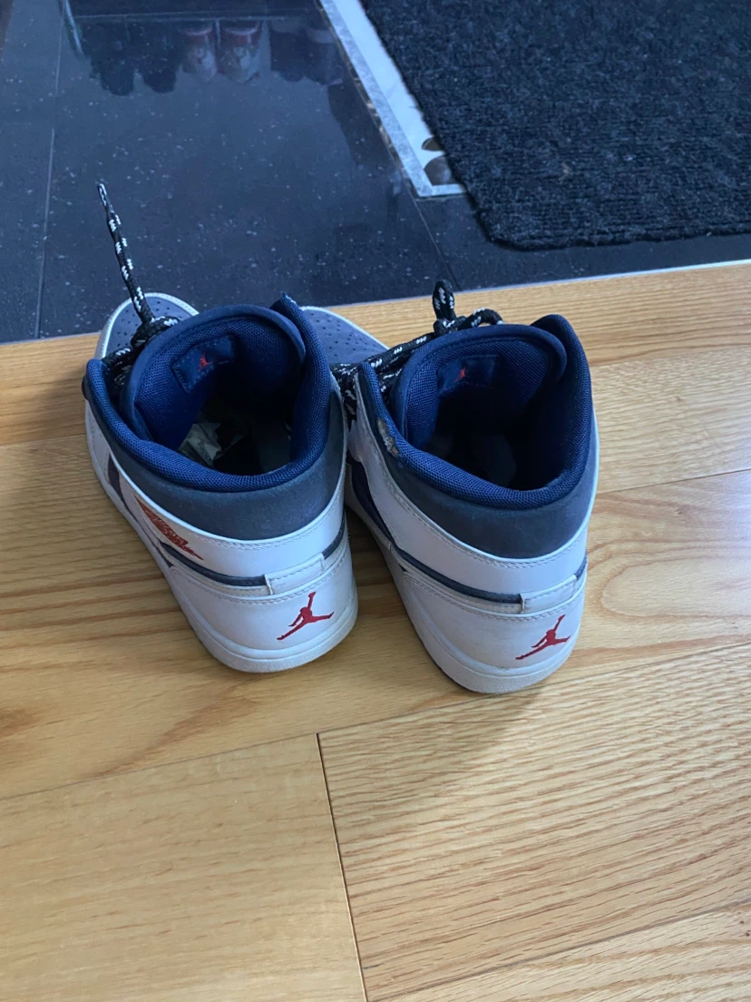Air Jordan 1 Mid SE Men's Shoes - photo 2