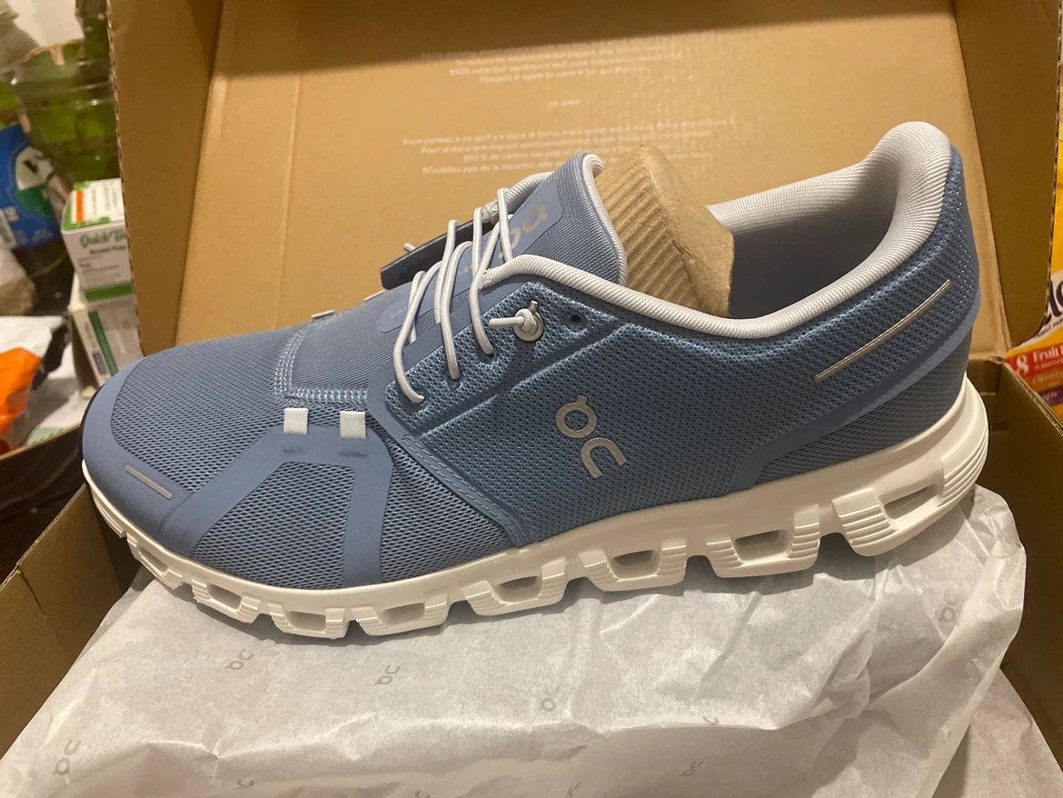 On Cloud 6 Running Shoes - US 11.5 - photo 2