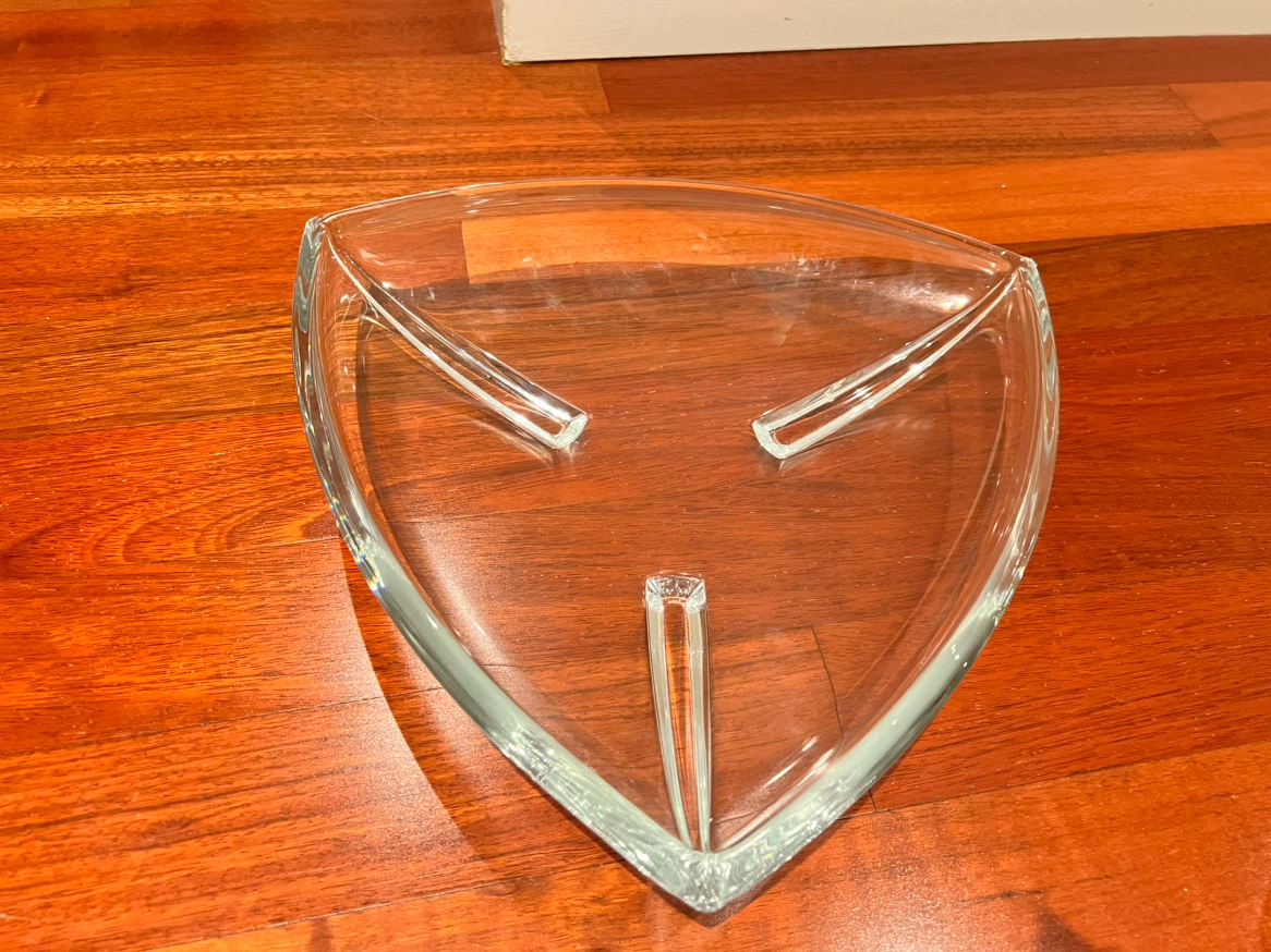 Glass Triangle Serving Dish - photo 4