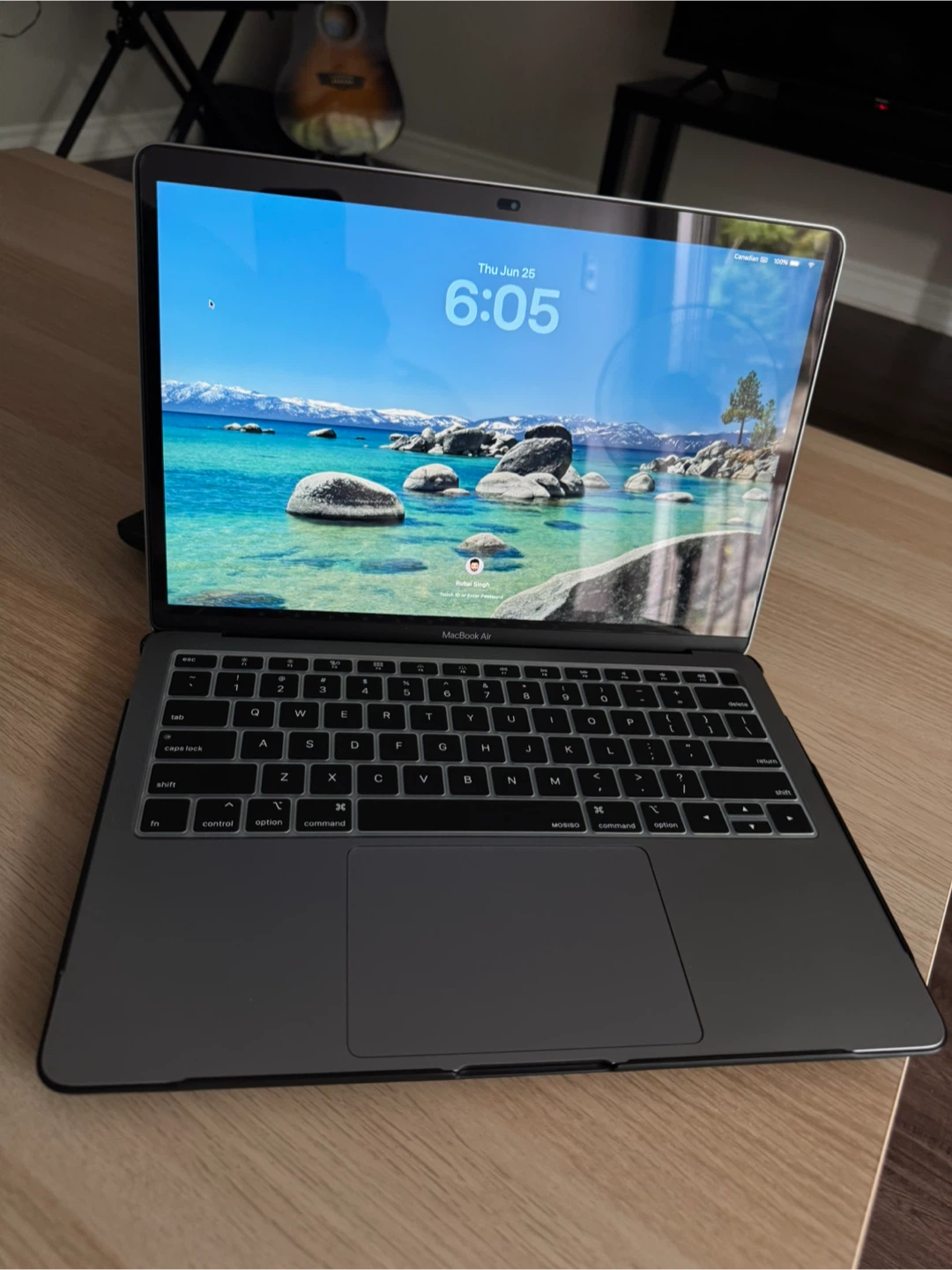 Apple Macbook Air M1 - photo 3