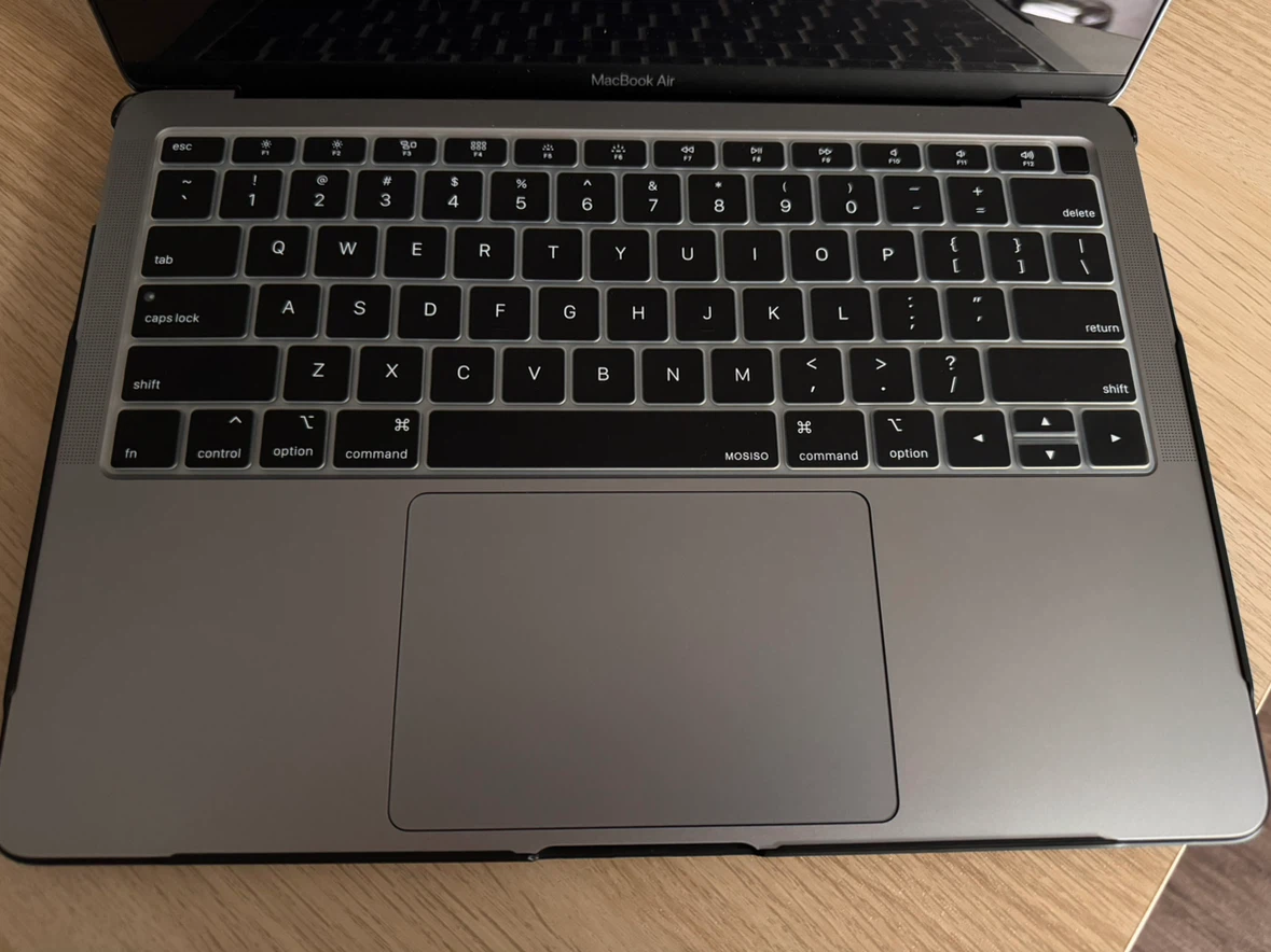 Apple Macbook Air M1 - photo 4