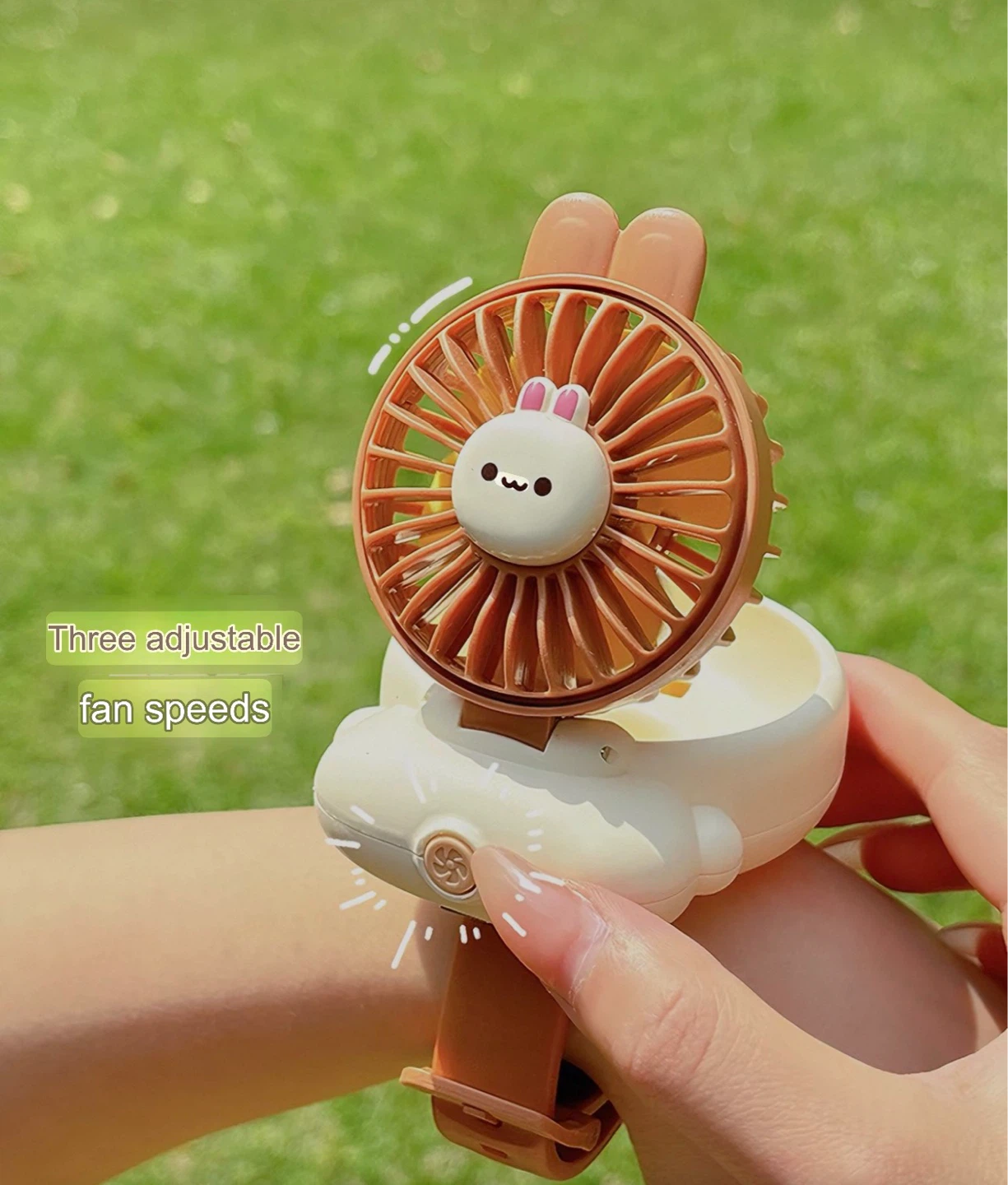 Kids' wearable fan watch