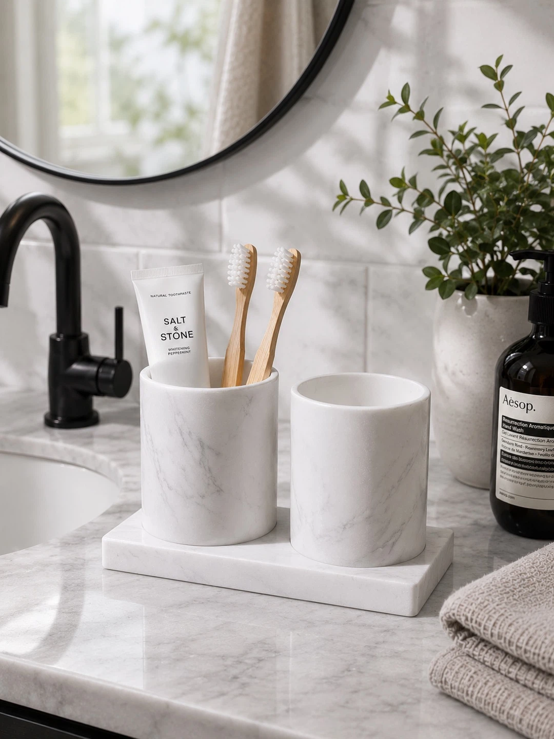 Modern Toothbrush Organizer, Minimalist Toothpaste Cup Set - photo 3