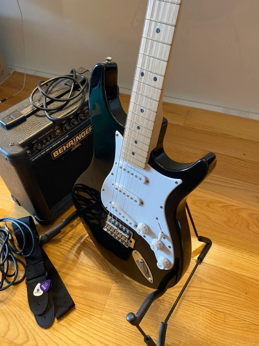 Excellent electric guitar package - photo 5