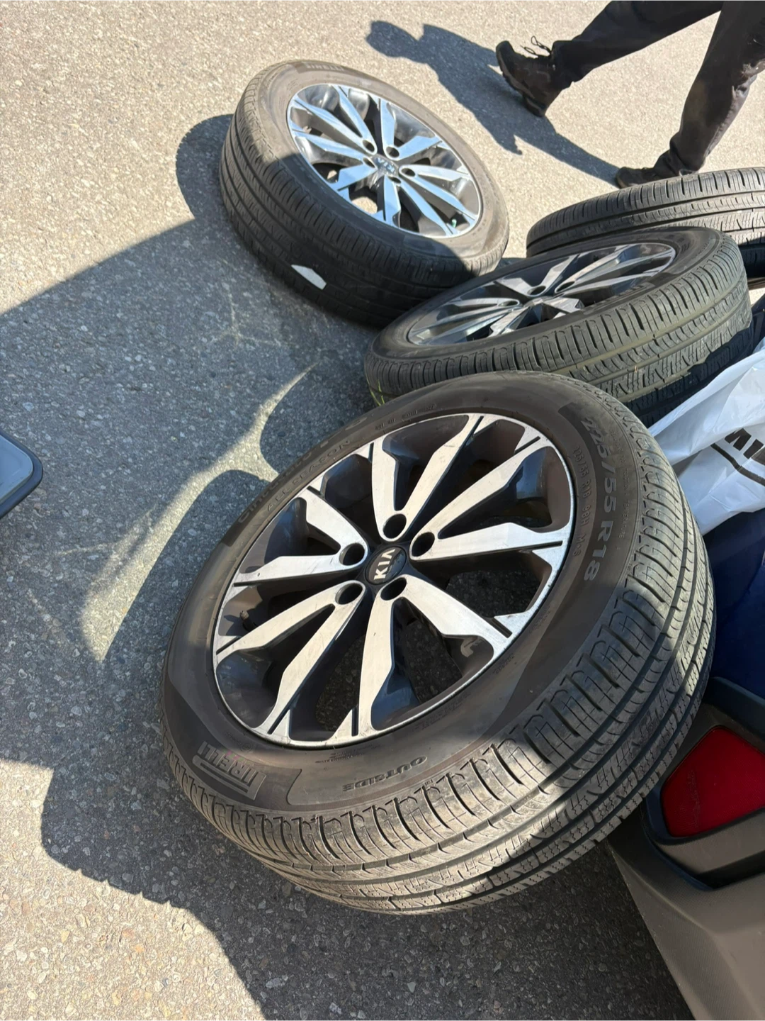 Kia Alloy Wheels with Pirelli Tires Set of 4