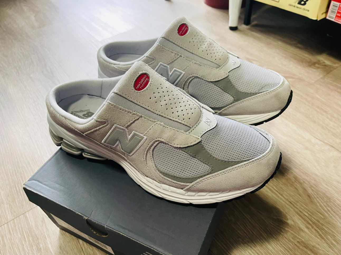 New Balance M2002RMA Grey Running Shoes - photo 3