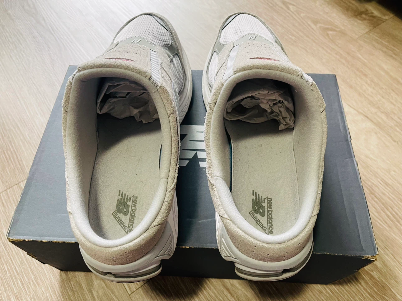 New Balance M2002RMA Grey Running Shoes - photo 5