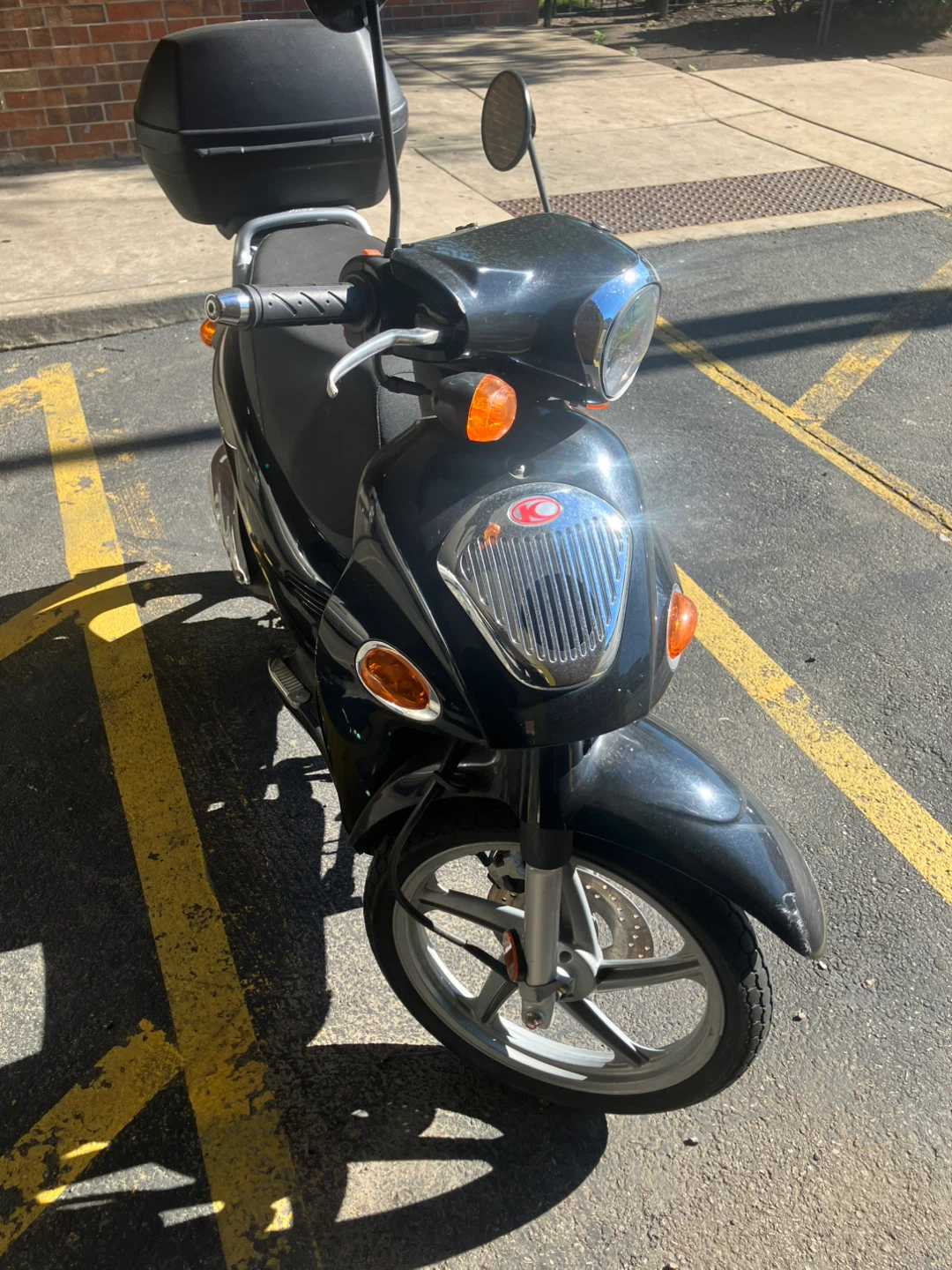 Black Kymco Scooter with Storage Box - photo 4