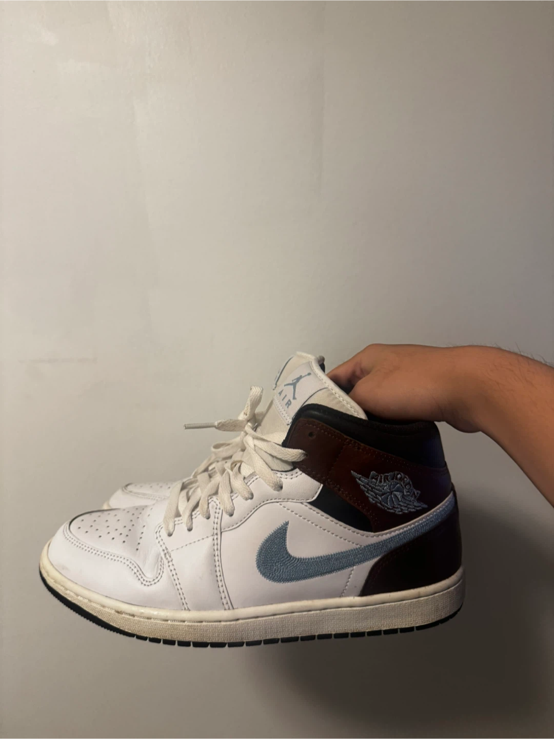 Air Jordan 1 Mid SE Men's Shoes
