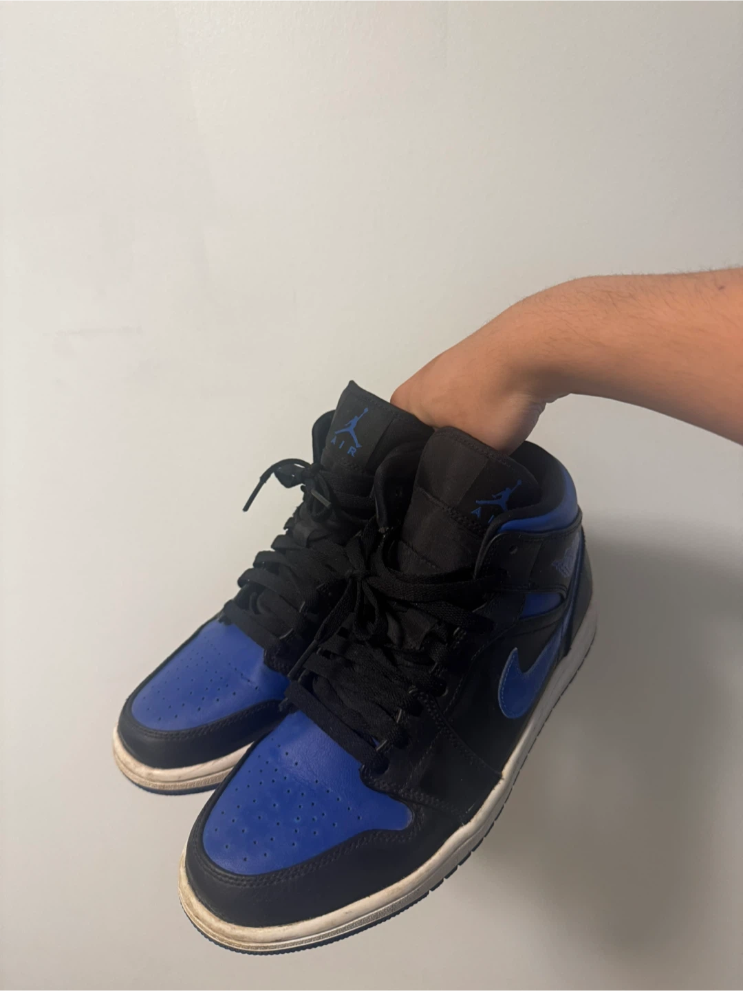 Jordan 1 Mid SE Royal Blue Sneakers - photo 2