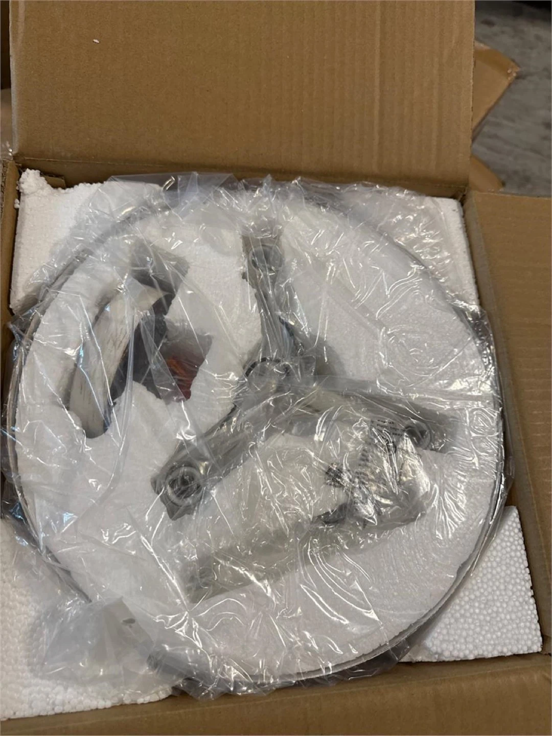 WUZUPS 3-Light Semi-Flush Ceiling Light - BNIB - photo 3