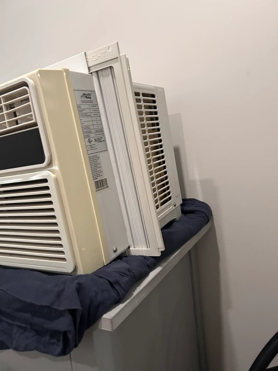 Arctic King Window Air Conditioner - photo 2