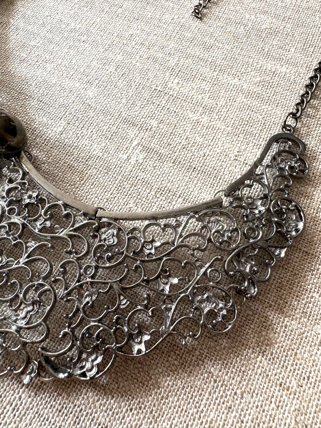 Ornate Metal Collar Necklace - photo 3