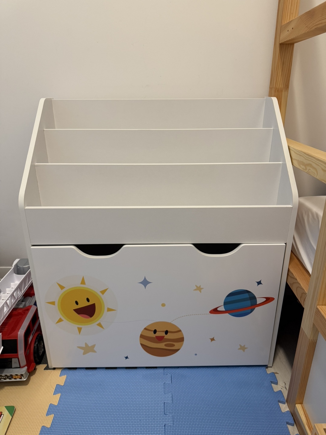 Kids Bookshelf with Toy Storage Drawer