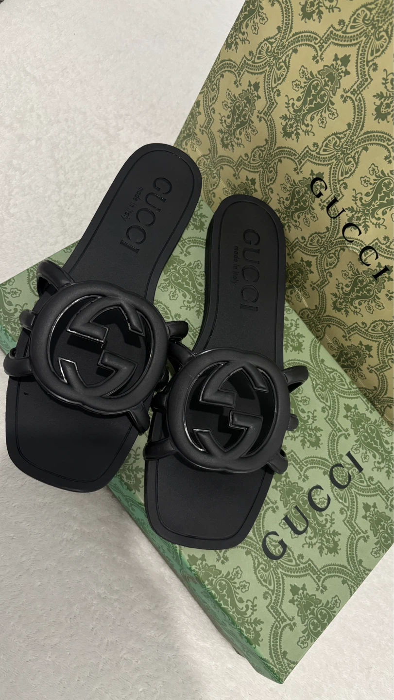 Gucci Black Slide Sandals - photo 2