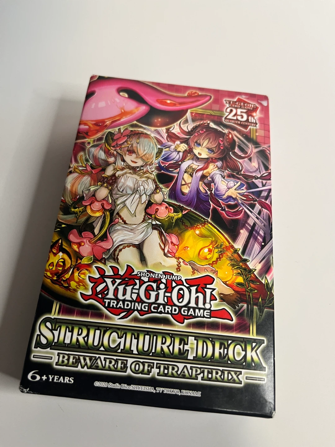 Yu-Gi-Oh! Structure Deck: Beware of Traptrix - photo 2