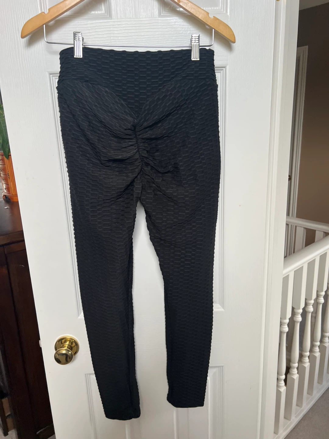 Black Textured Ruched Leggings size large - photo 2
