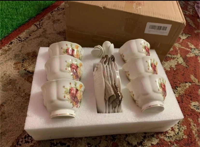 Floral Ceramic Teacup Set with Saucers - photo 2