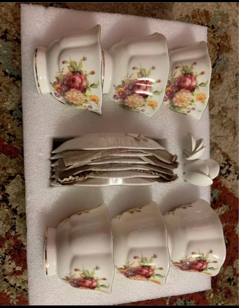 Floral Ceramic Teacup Set with Saucers - photo 3