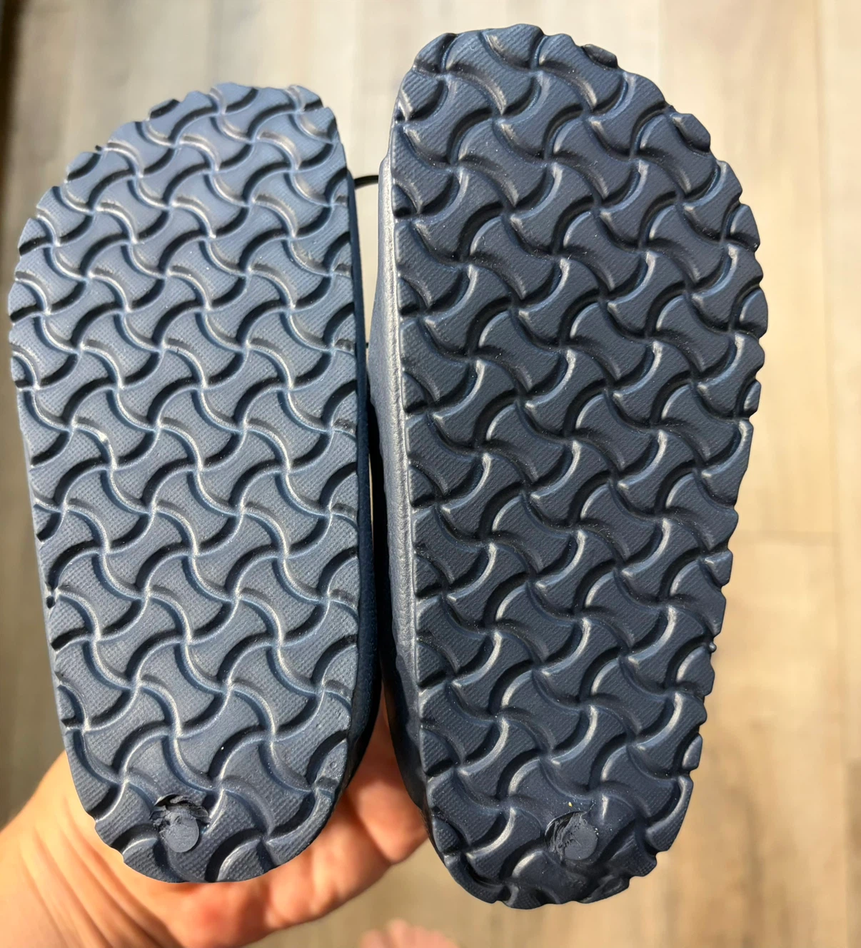 Blue Kids' Sandals size small (6-7) - photo 3