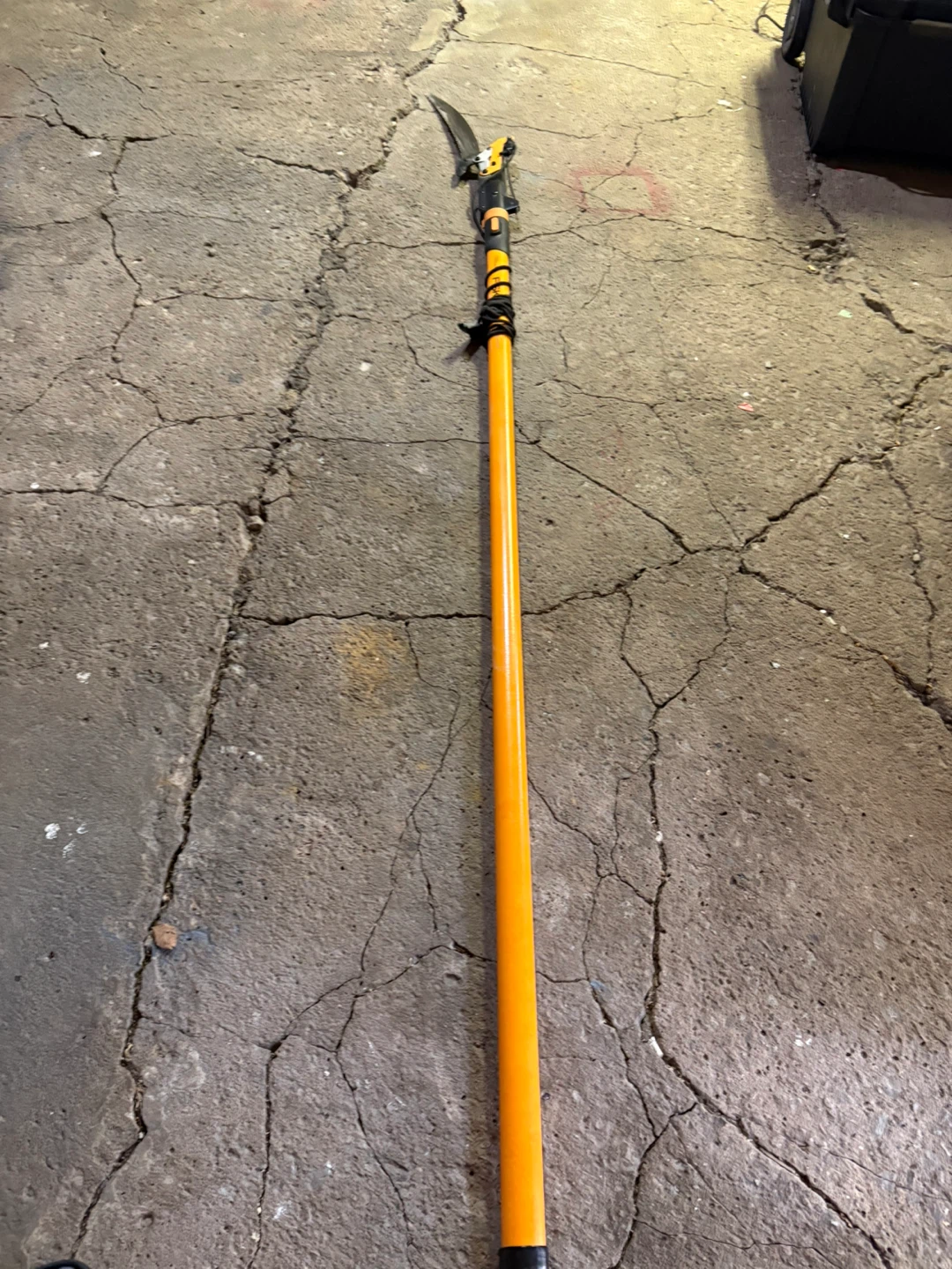 Fiskars Extendable Pole Saw with Saw Blade - photo 2
