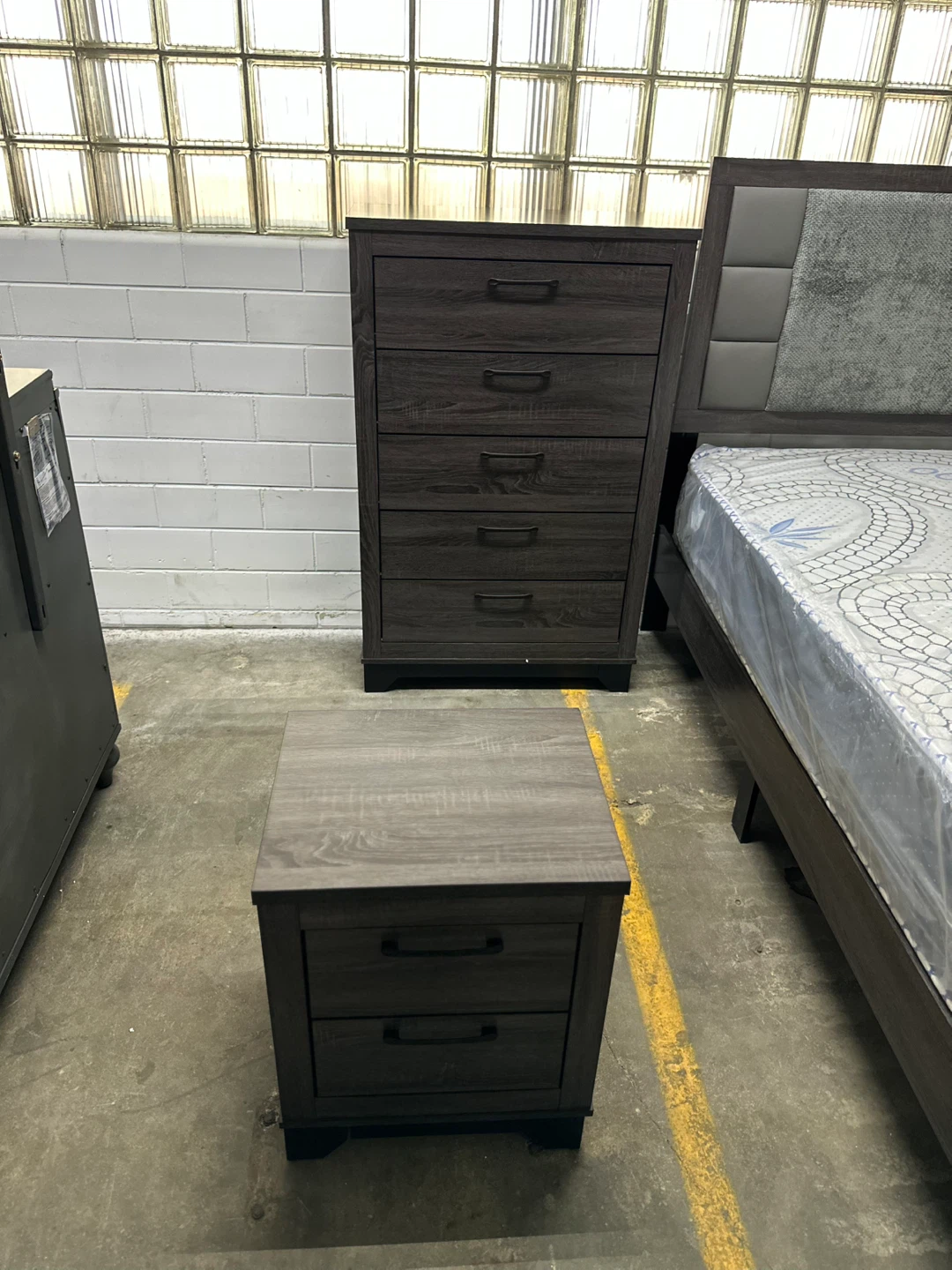 4 piece queen/ king set bed frame dresser mirror nightstand - photo 2