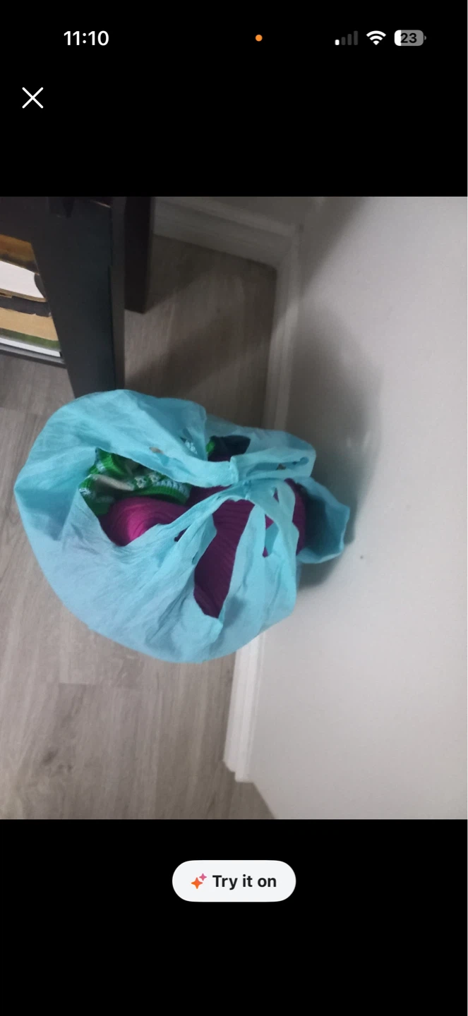 Full bag of women clothes