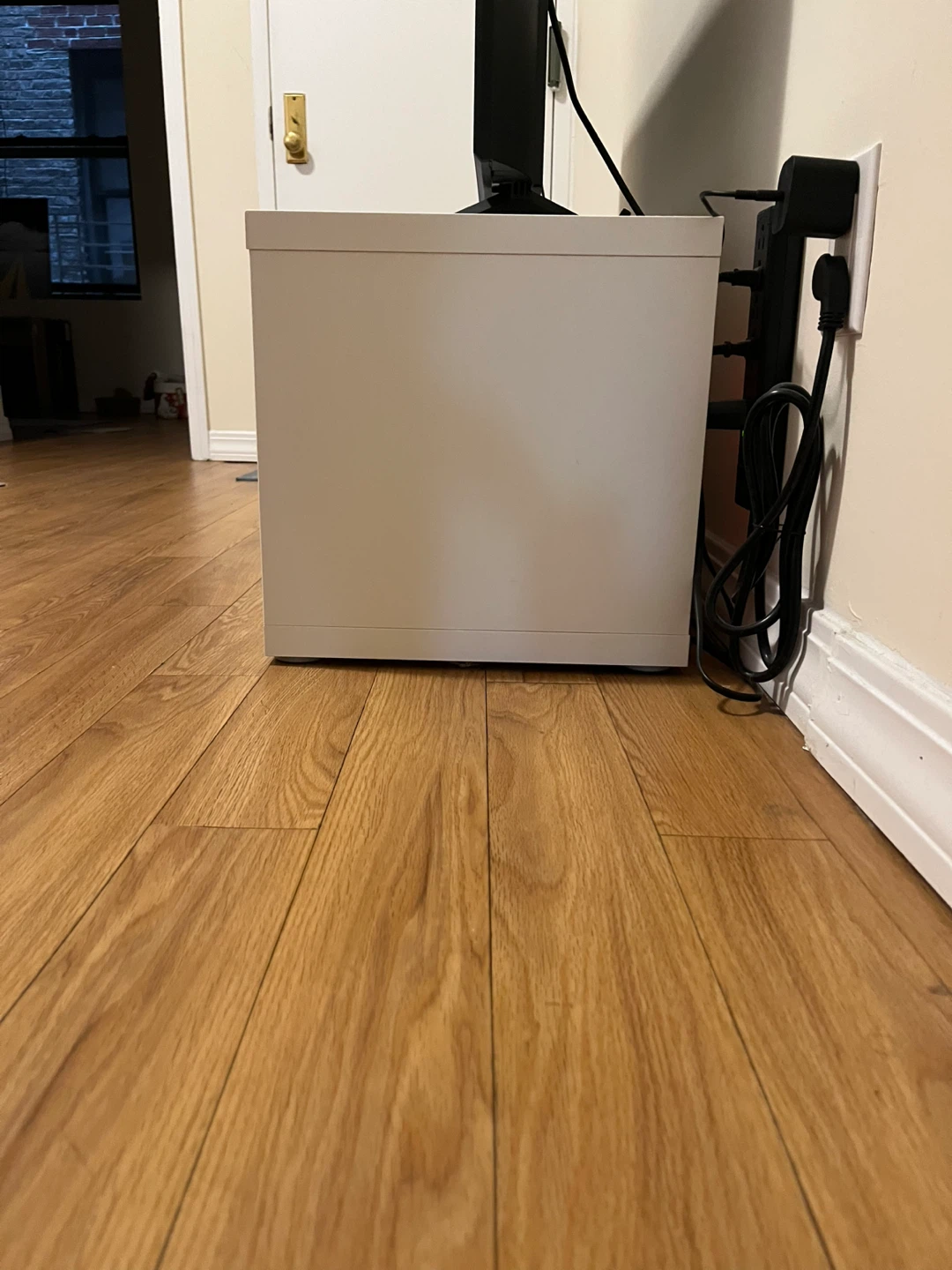White TV unit stand - photo 2