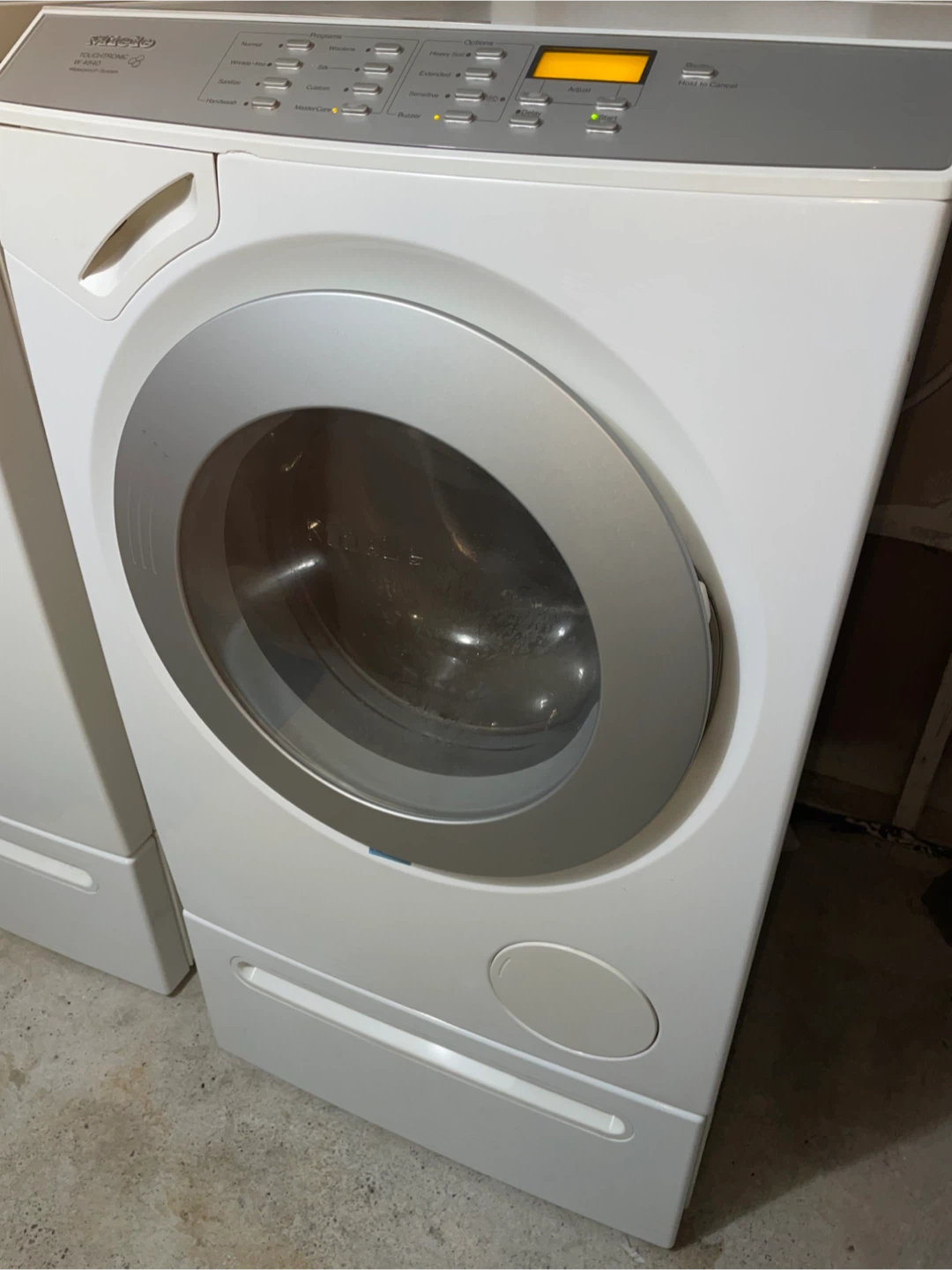 MIELE WASHING MACHINE - photo 2