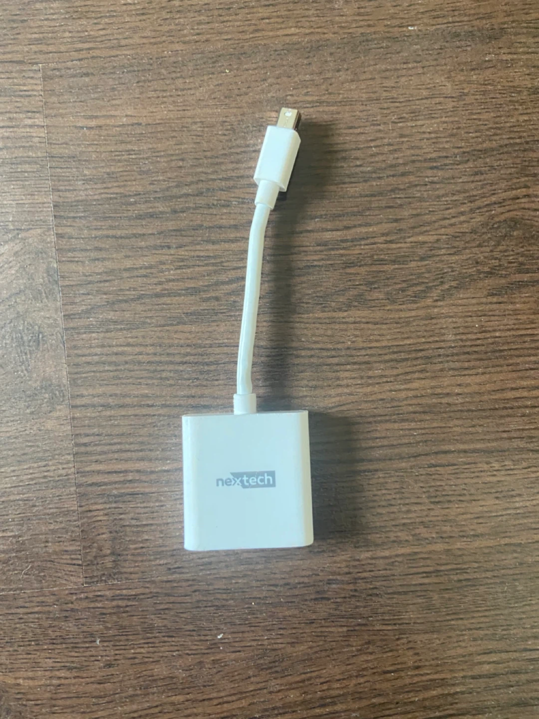 Nextech Mini DisplayPort to VGA Monitor Adapter