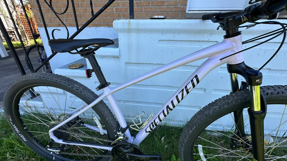 95% new Specialized Rockhopper sport Mountain Bike - Lavender - photo 4