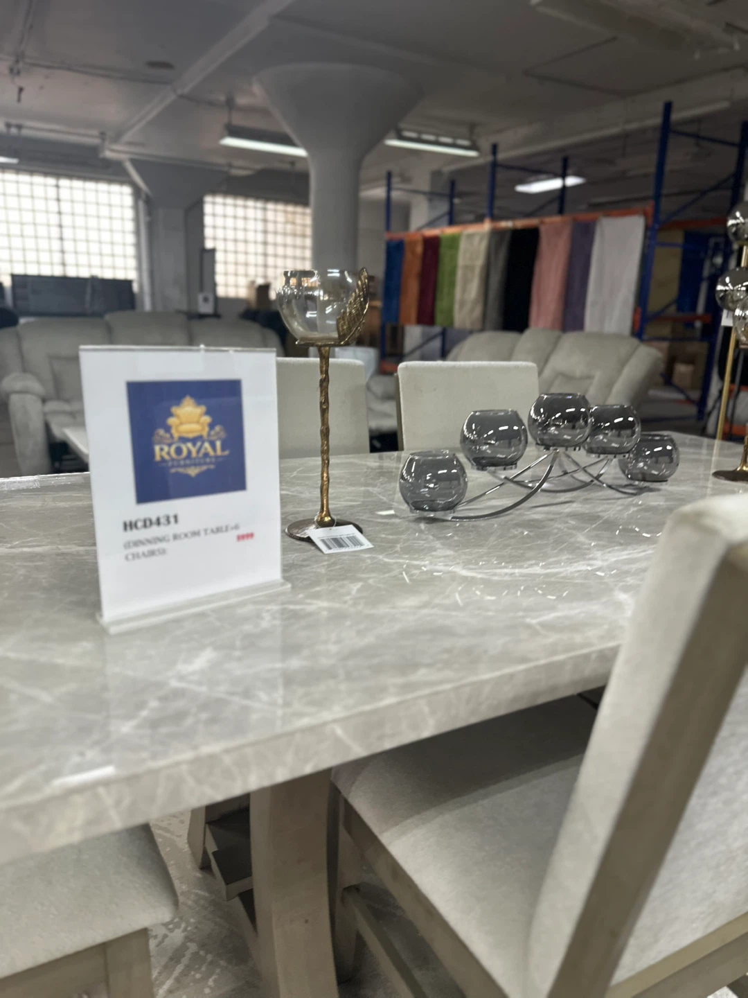 LAST ONE IN STOCK 🚨 dining table + 6 chairs - photo 3