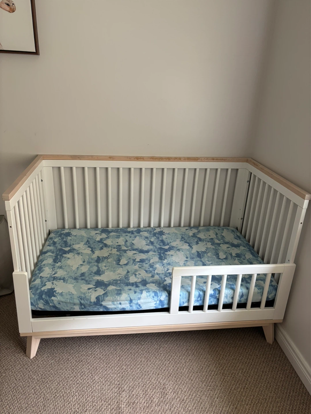 Toddler bed