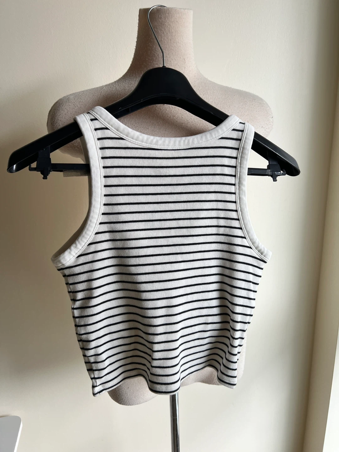 UNIQLO Striped Ribbed Tank Top - photo 2