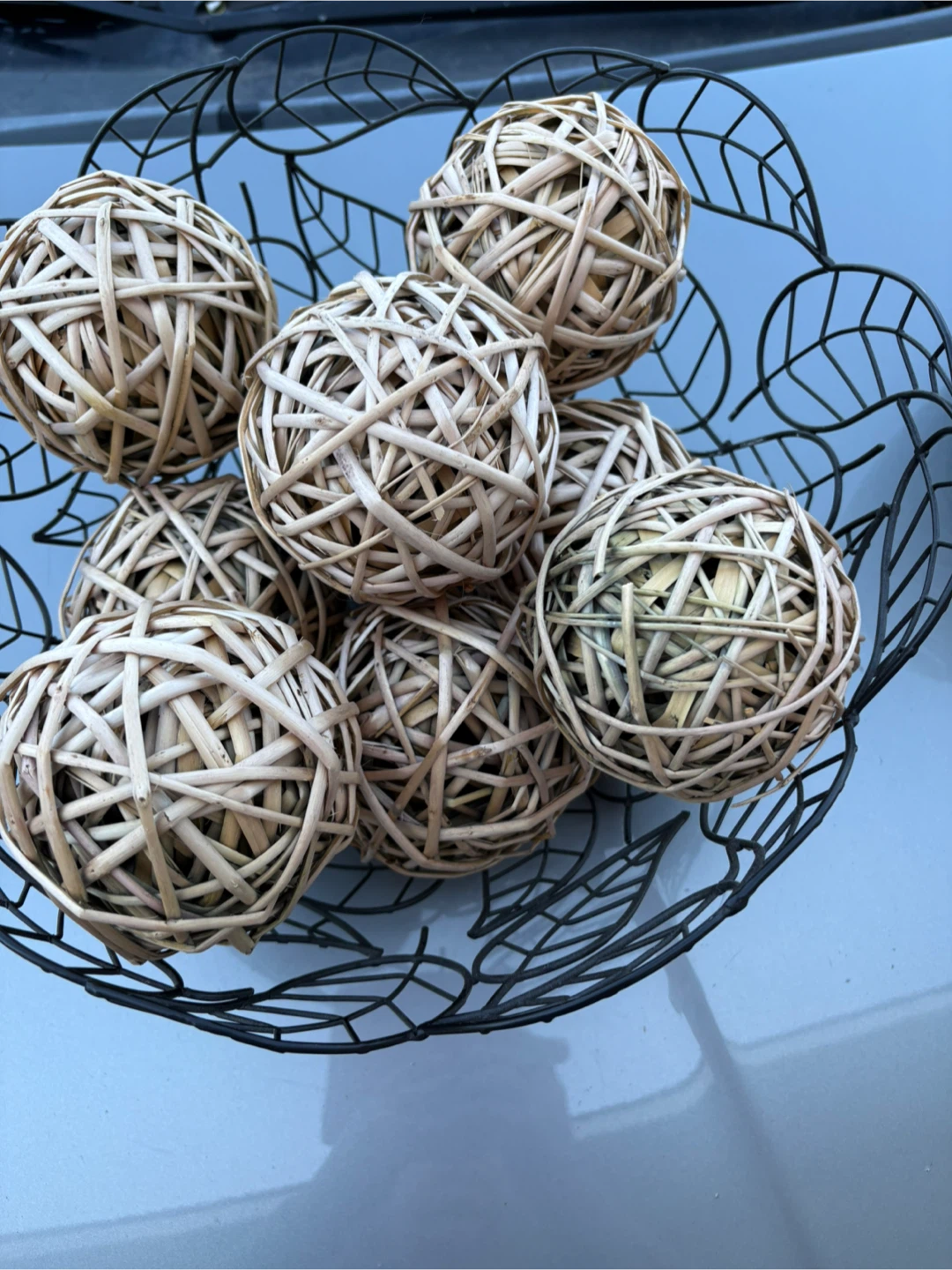 Decorative Woven Balls with wire basket