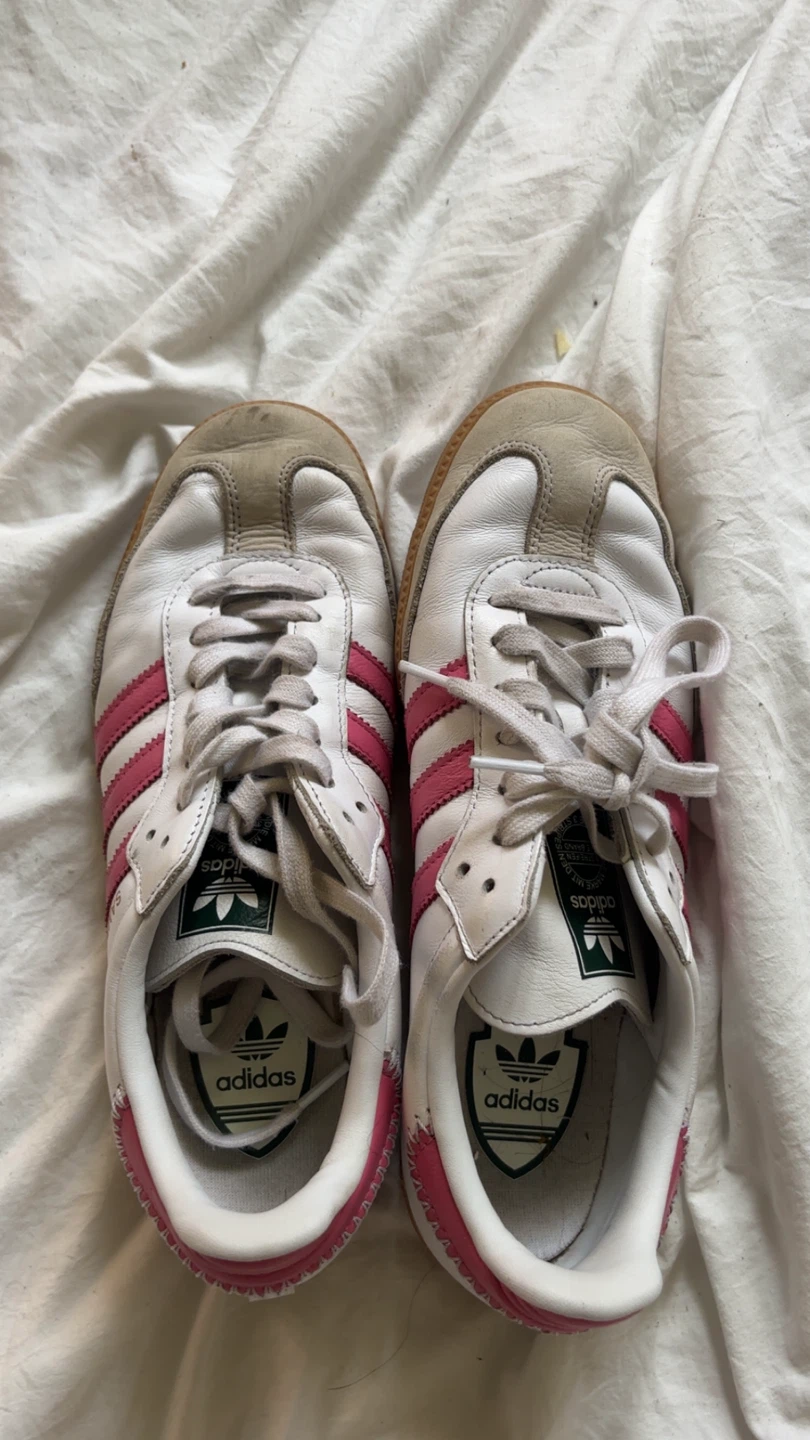 Adidas Samba Shoes - White & Pink