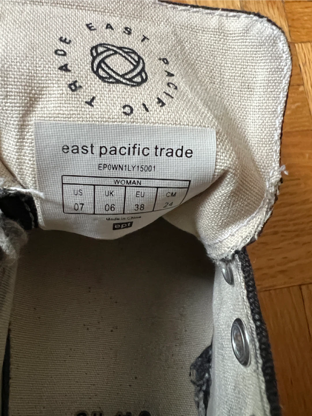 East Pacific Trade Black Canvas Shoes - Women's US 7 - photo 4