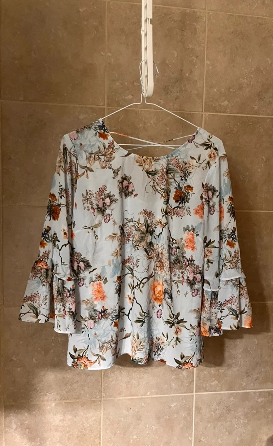 Women's Floral Print Bell Sleeve Blouse - photo 2