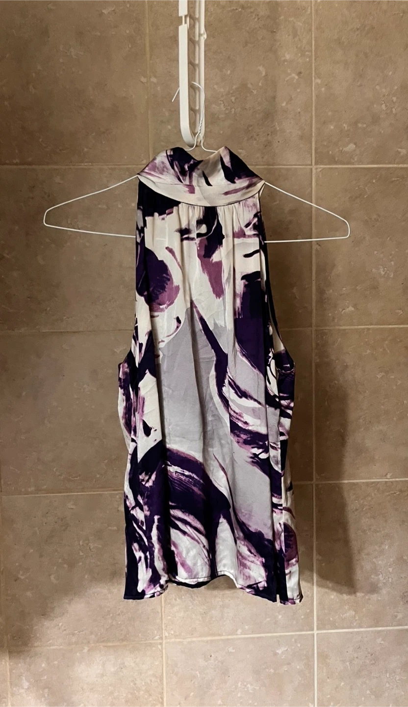 Sleeveless Halter Top with Abstract Print