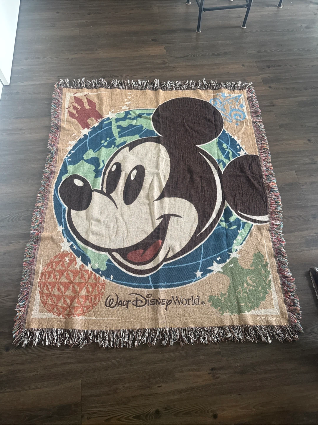 Walt Disney World Mickey Mouse Woven Throw Blanket