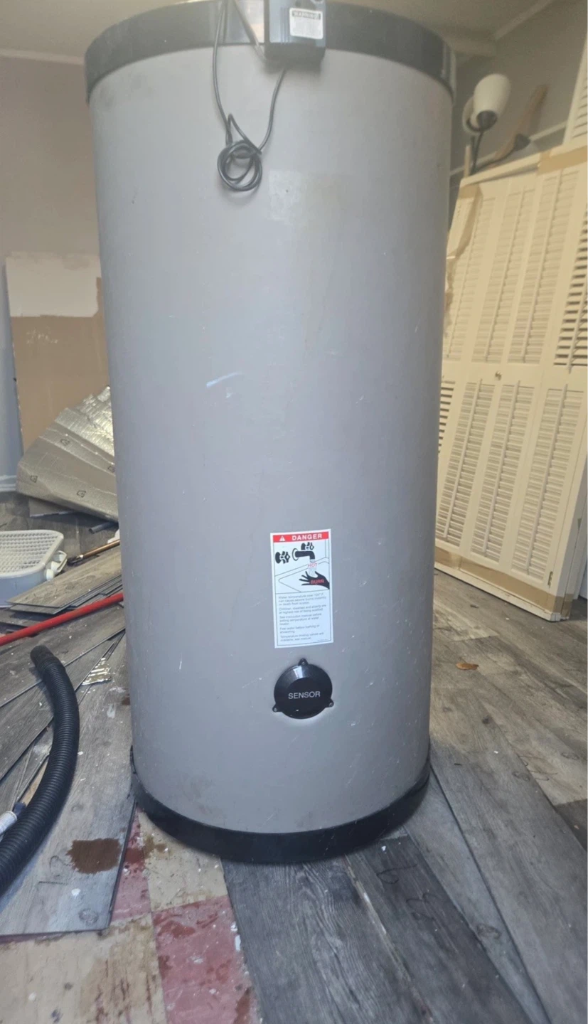 Weil Mclain Aqua Plus 45-52 Gallon Indirect Water Heater Used
