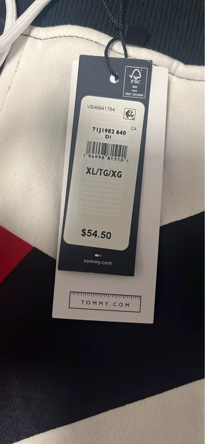 Tommy Hilfiger shorts (brand new) - photo 3