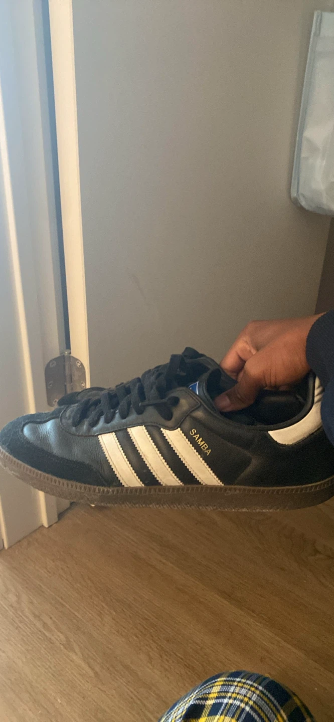 Adidas Samba Sneakers