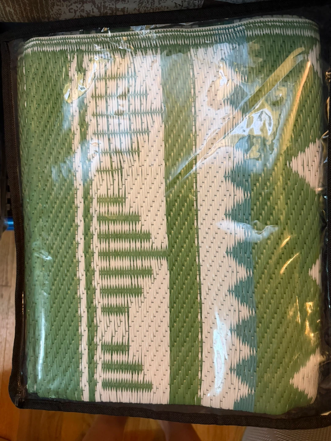 Durable Outdoor Rug 5x8 ft - Waterproof, Reversible - photo 3