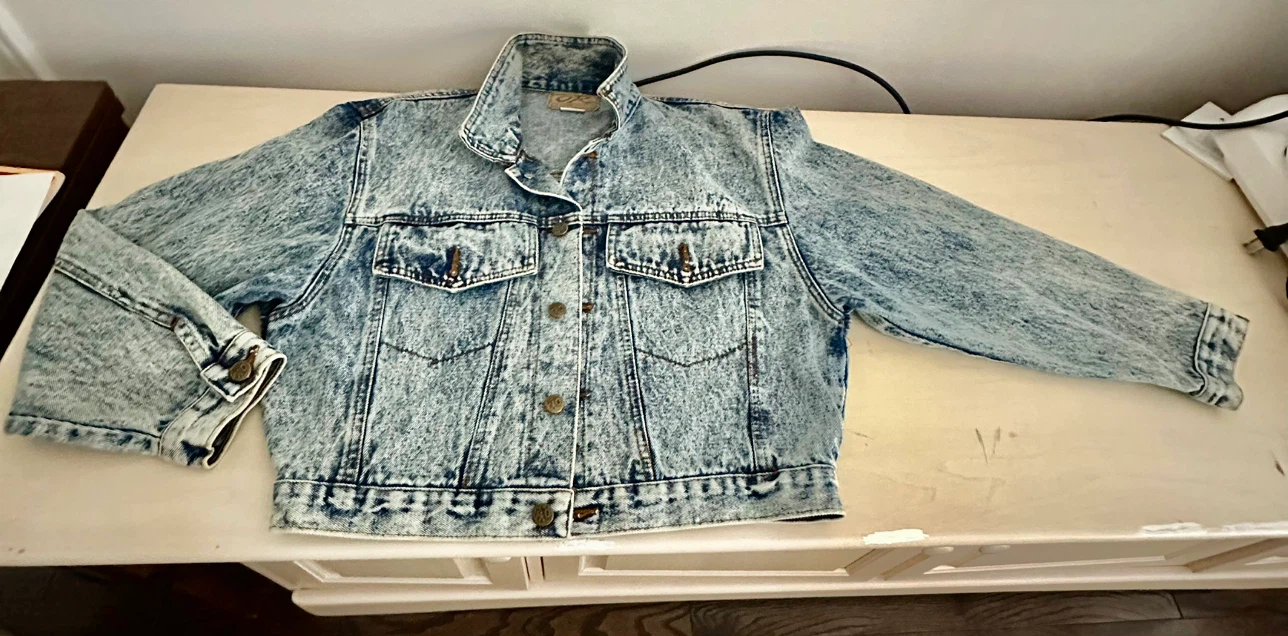Vintage Acid Wash Denim Ladies Jacket