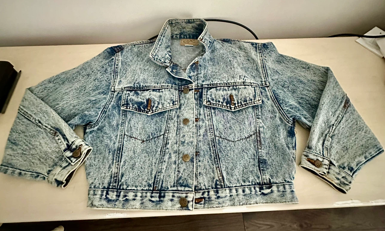 Vintage Acid Wash Denim Ladies Jacket - photo 2