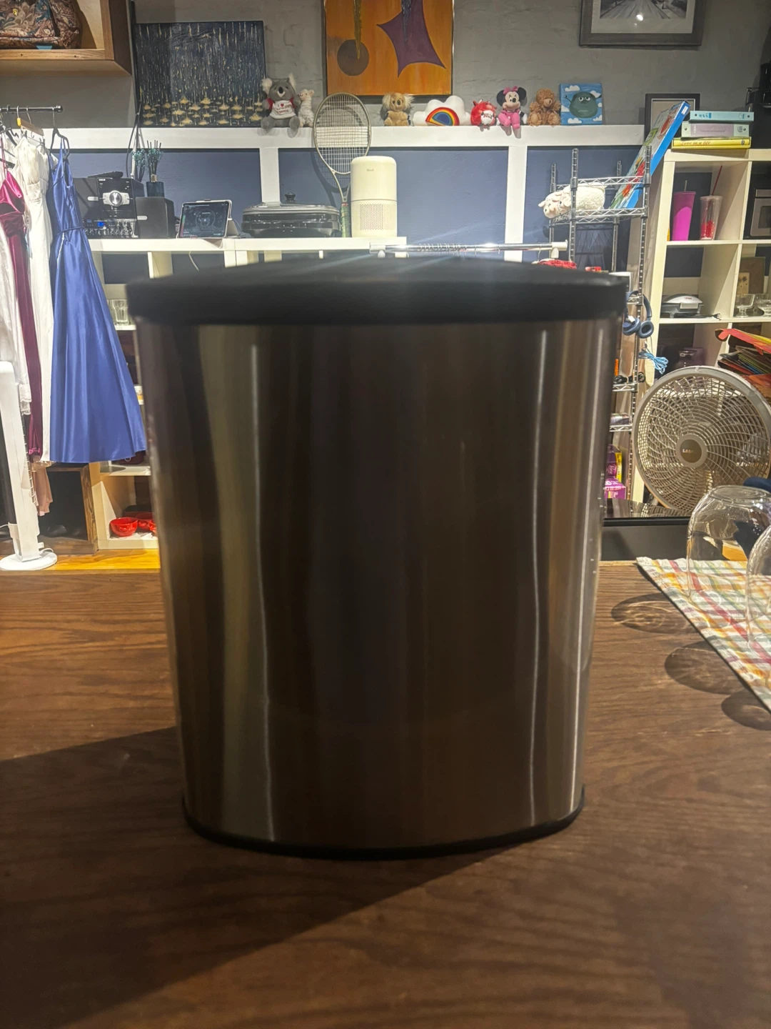 Automatic sensor trash can
