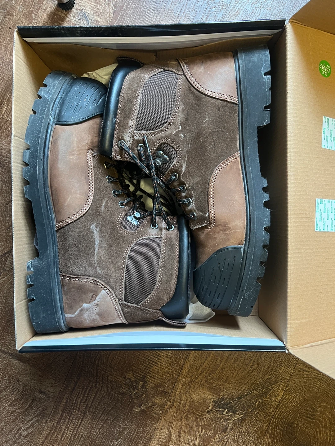 Workload safety shoes, size 13