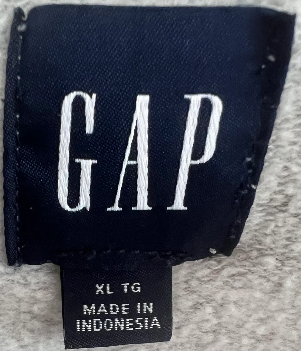GAP Grey V-Neck Cardigan - photo 2