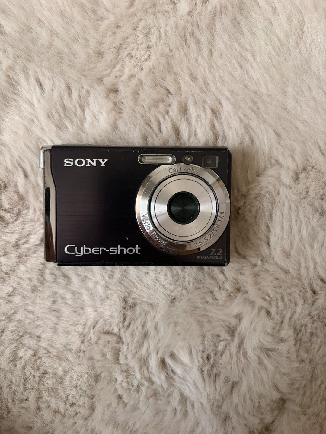 Cyber Shot Digital Camera 7.2 Pixels